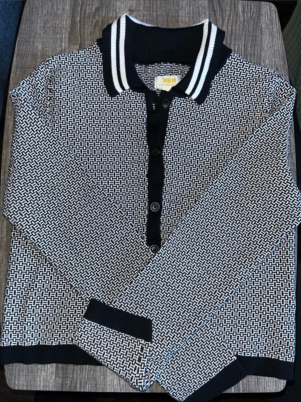 Maeve by Anthropologie Black & White Geometric Knit Polo Cardigan